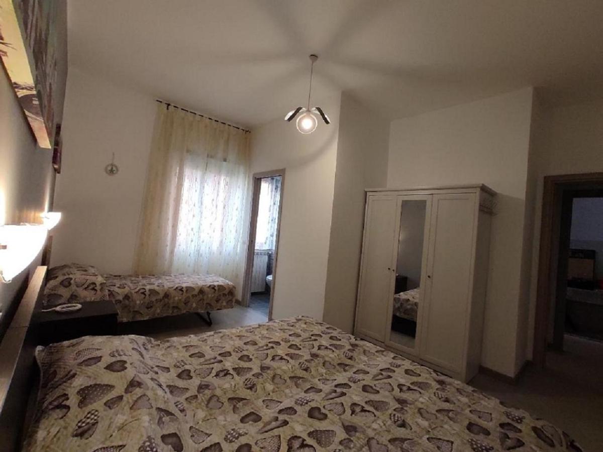 Hotel Blue Marine Di Ostia Extérieur photo
